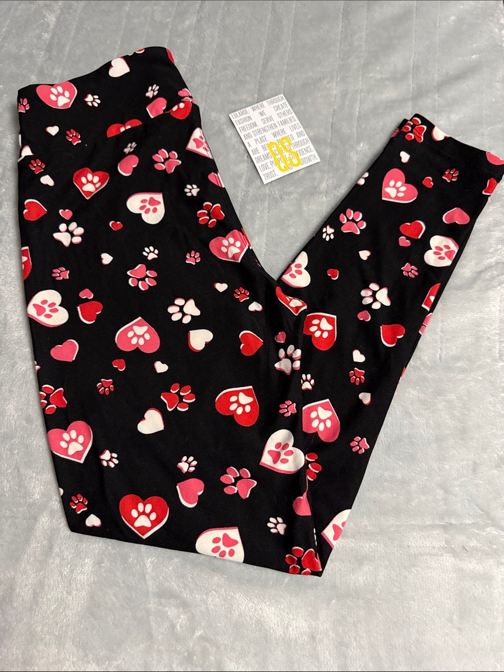New OS Lularoe Valentine hearts & paw print leggings!!